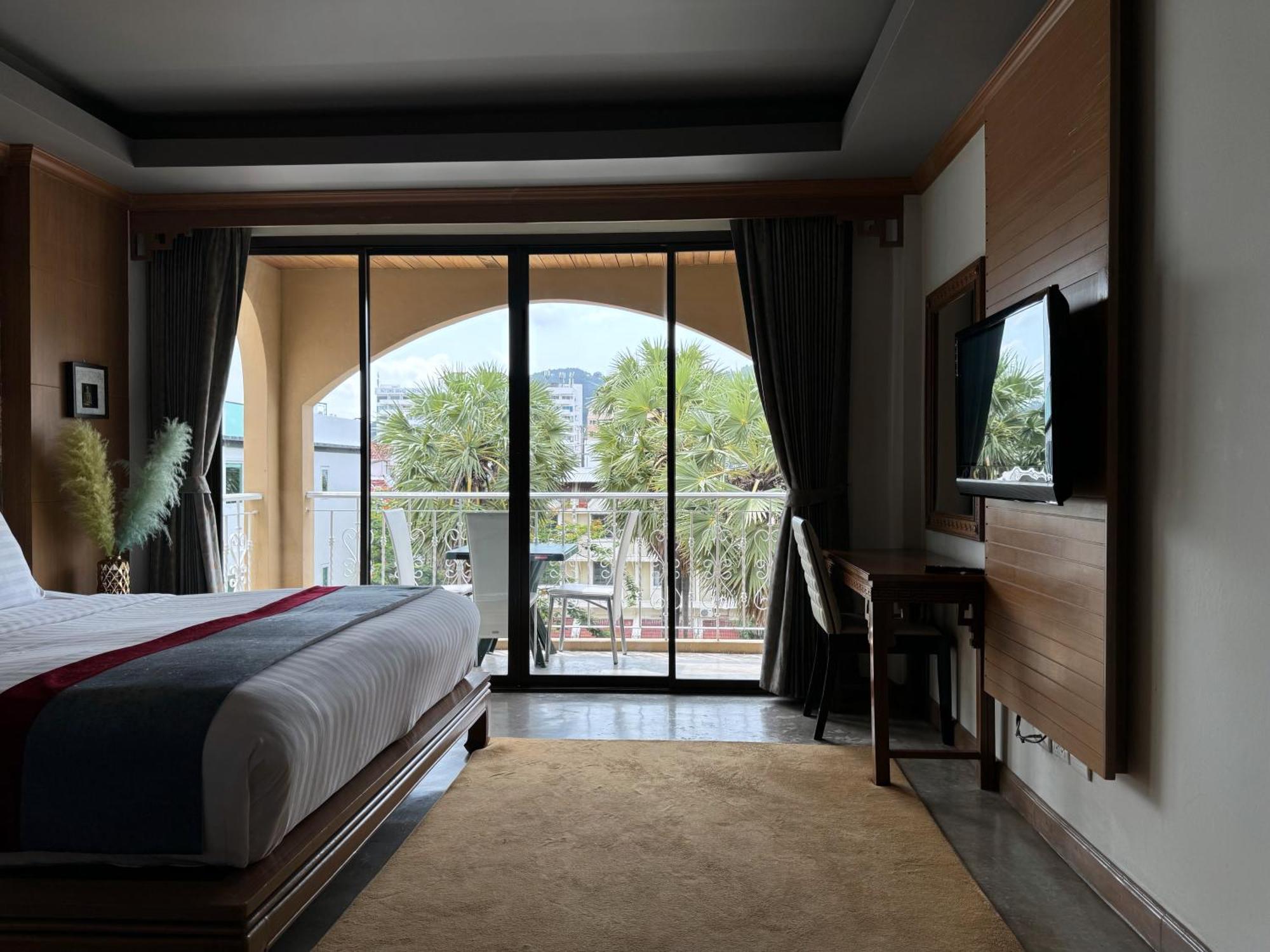 Grand Orlov Apart Hotel Patong Luaran gambar
